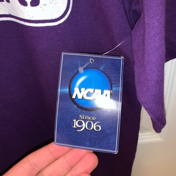 JMU T-Shirt - Picture 2 of 3